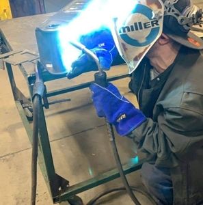 Meet your Posher, Mike